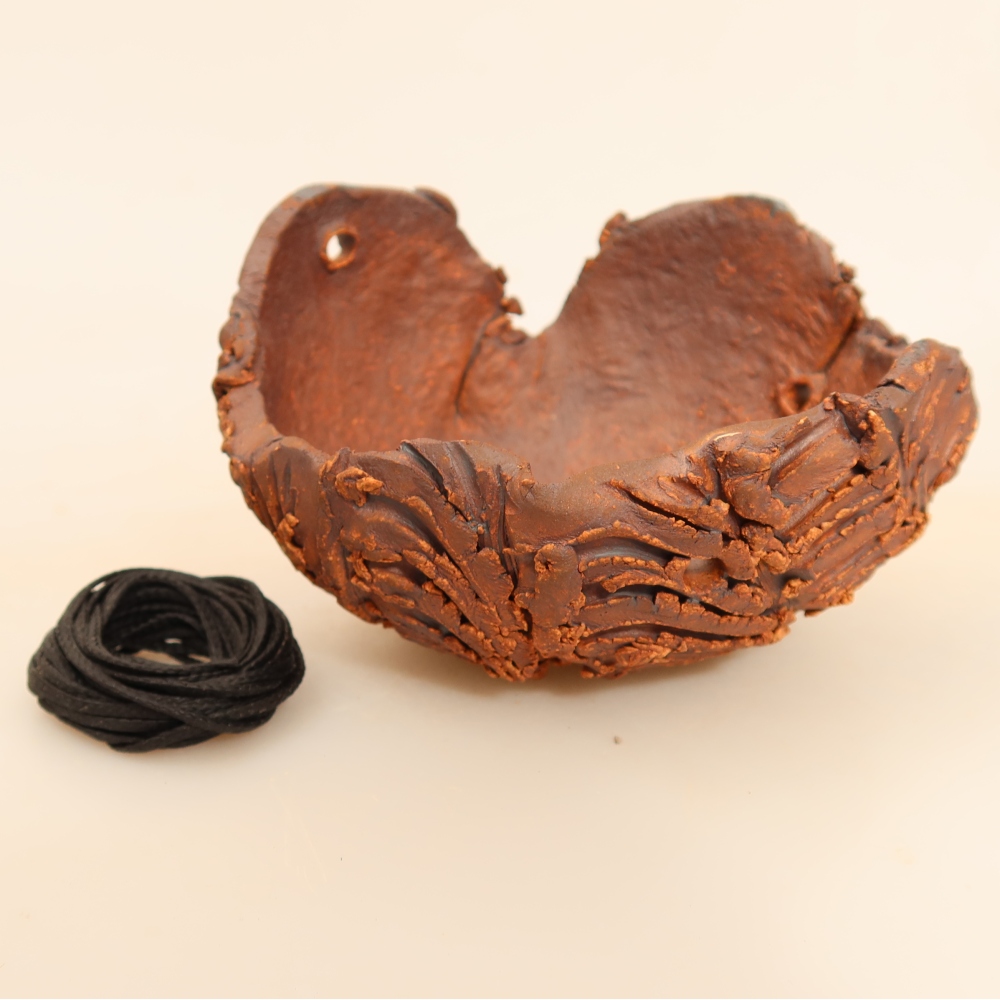 Conchiglia in ceramica per Kokedama 10,5 x 9 x 6,5 cm, colore marrone