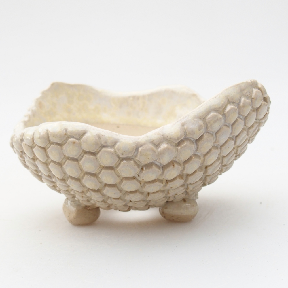 Conchiglia in ceramica 8,5 x 8,5 x 5 cm , colore beige