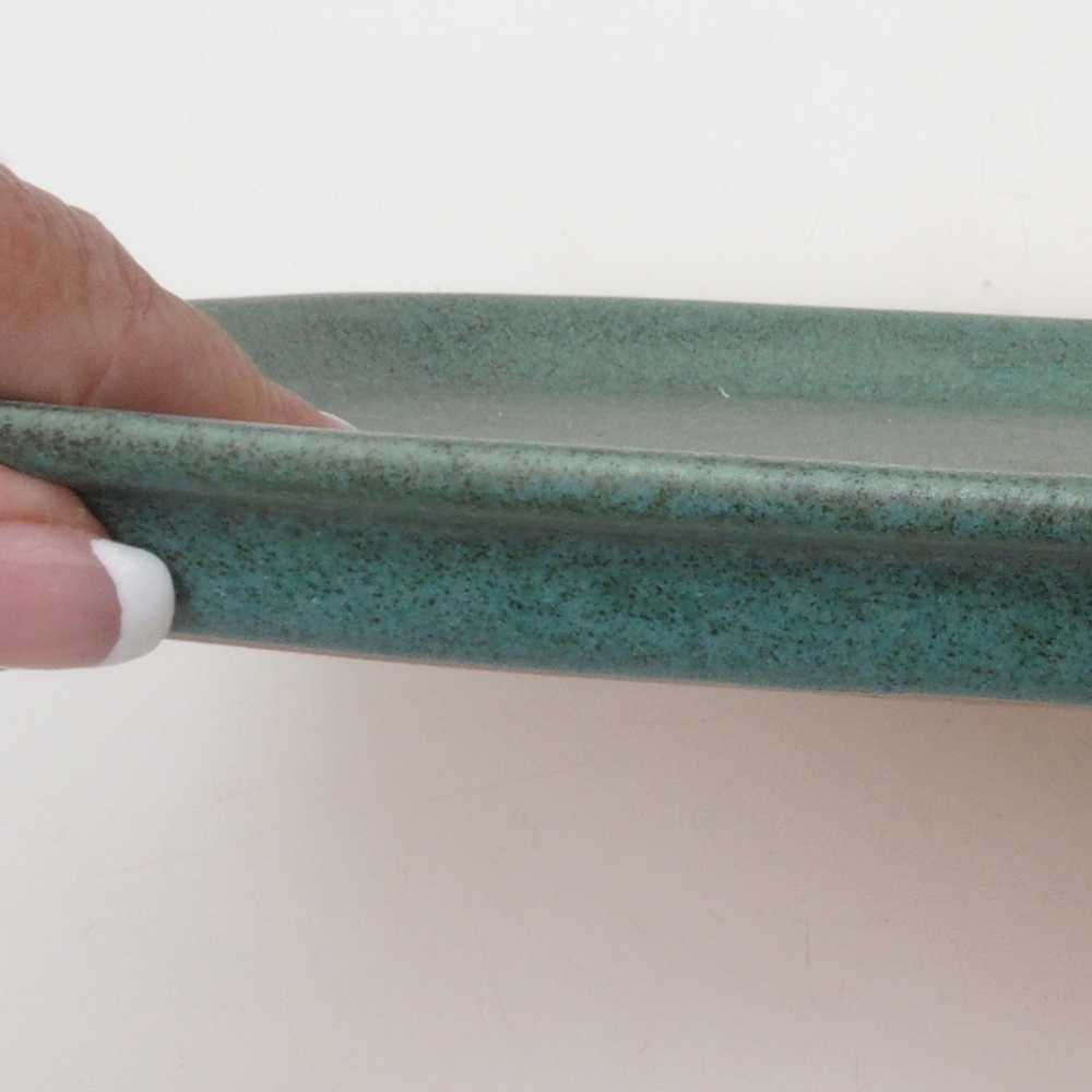 Piattino in ceramica H09 - 28,5 x 19,5 x 1,5 cm - verde