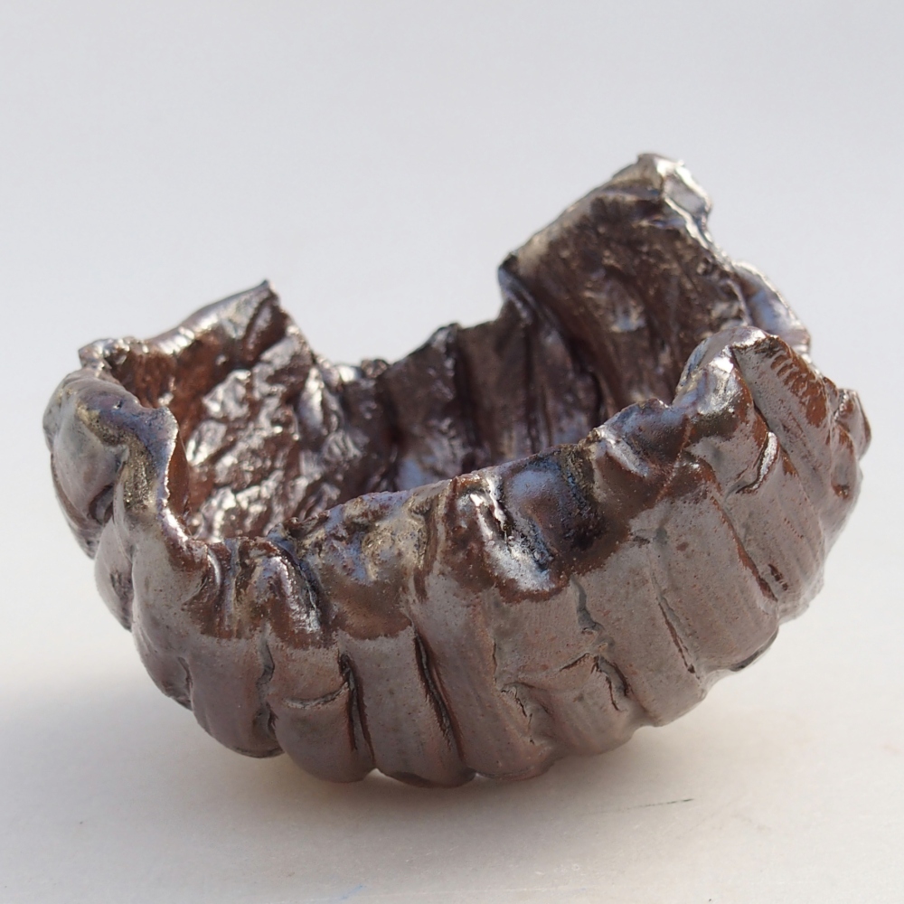 Conchiglia in ceramica 9 x 8,5 x 4 cm , colore marrone