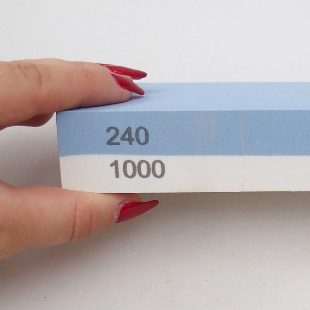 Smerigliatrice per utensili a grana fine