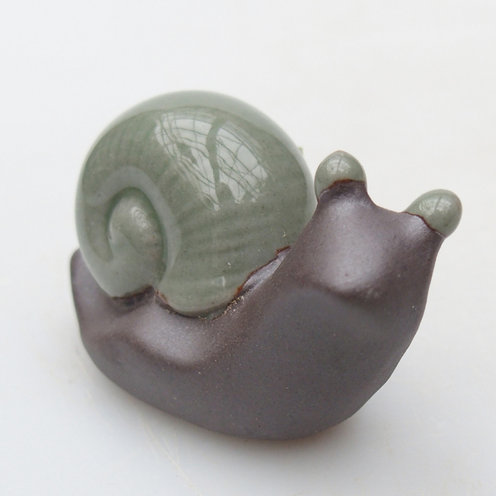 Statuetta in ceramica