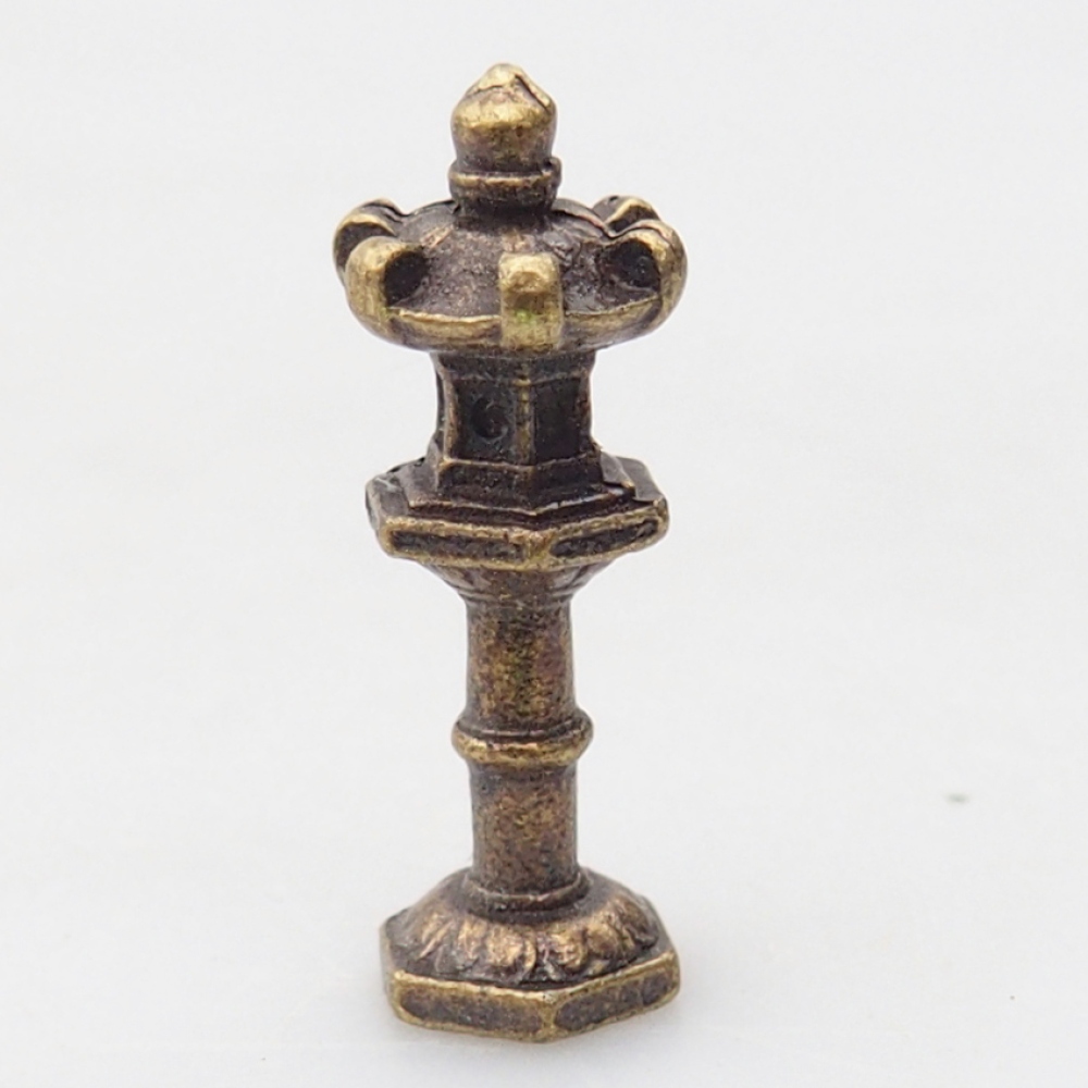 Statuetta in metallo