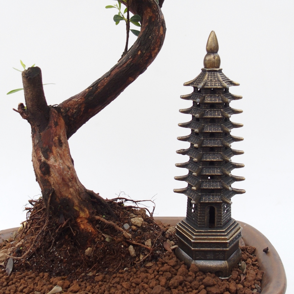 Statuetta in metallo