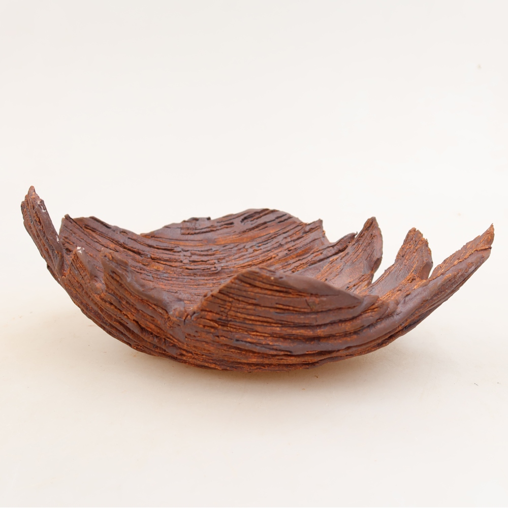 Conchiglia in ceramica  19 x 14 x 7 cm, colore marrone