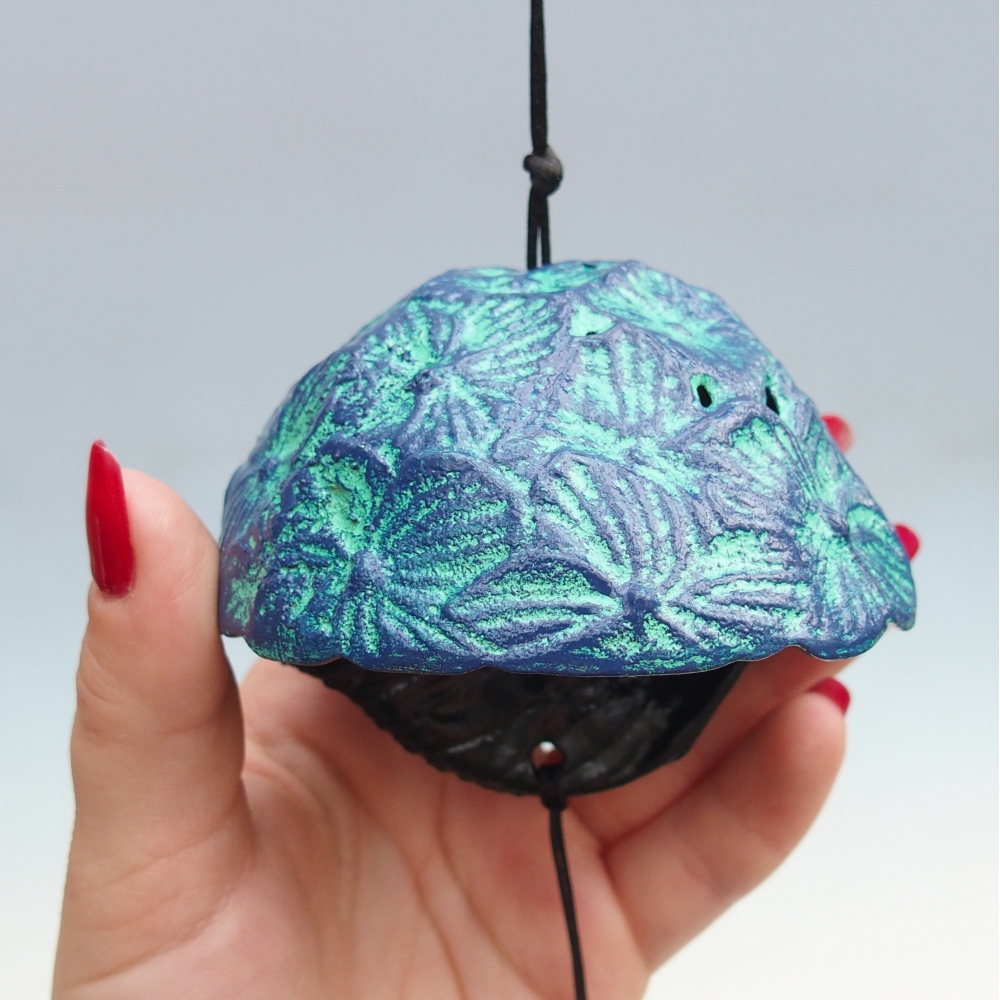 Campana in metallo, colore blu-verde