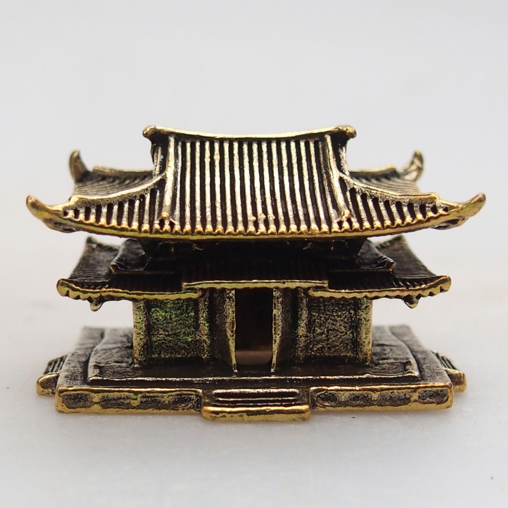 Statuetta in metallo