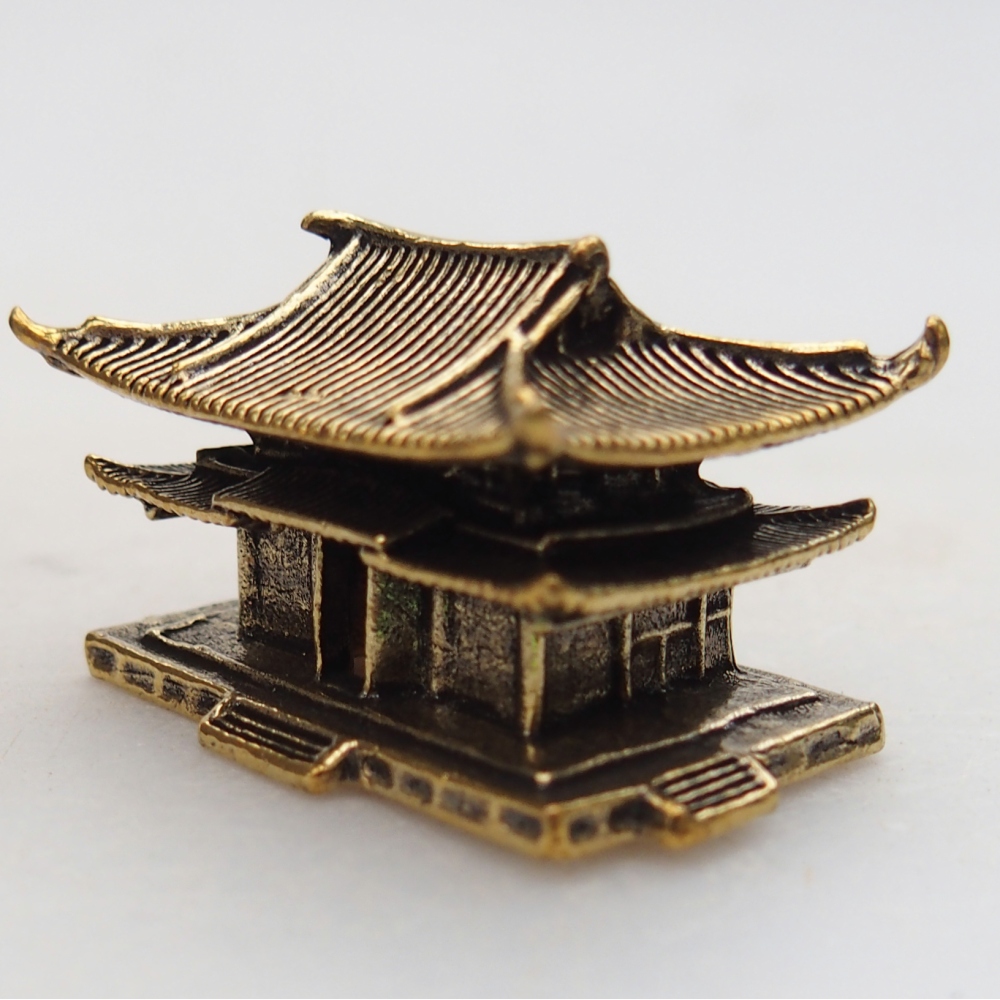 Statuetta in metallo