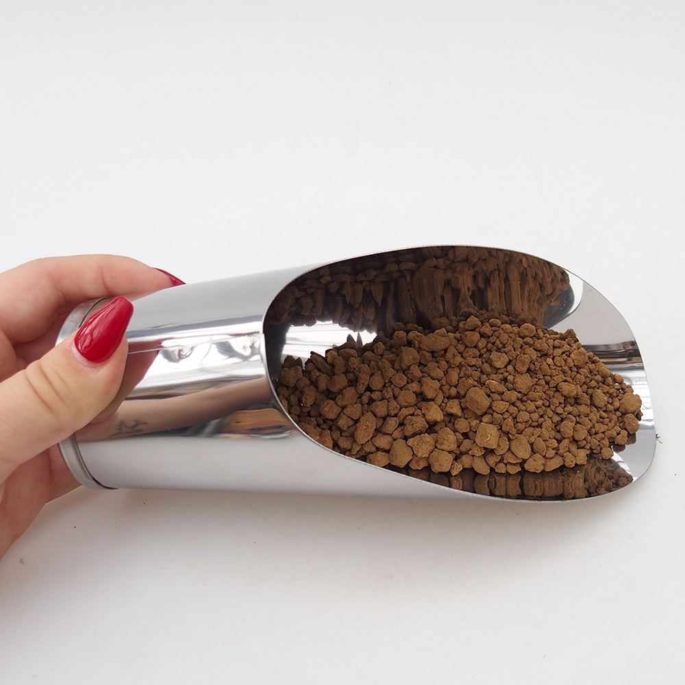 Spatola per il terreno