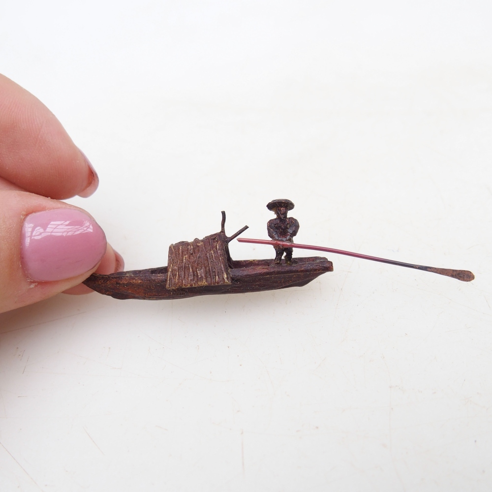 Statuetta in metallo