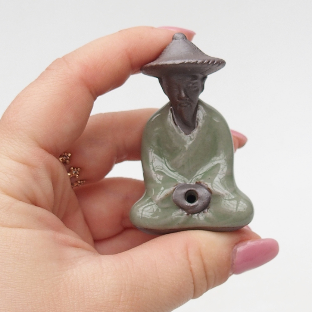 Statuetta in ceramica