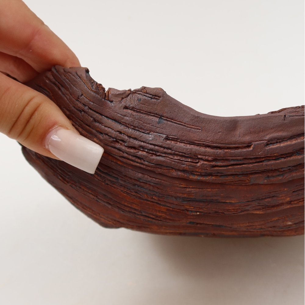 Conchiglia in ceramica  20 x 16 x 7 cm, colore marrone