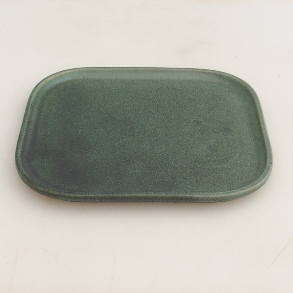 Piattino in ceramica H36 - 17,5 x 15 x 1 cm verde