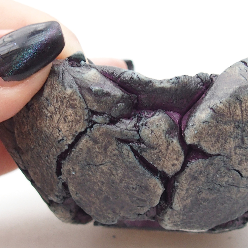 Conchiglia in ceramica 9 x 8,5 x 4,5 cm , colore viola