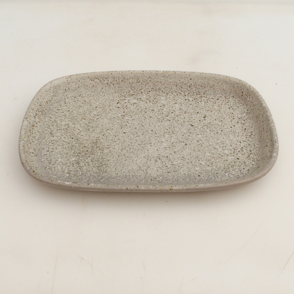 Piattino in ceramica H25 - 20,5 x 14,5 x 1,5 cm - beige