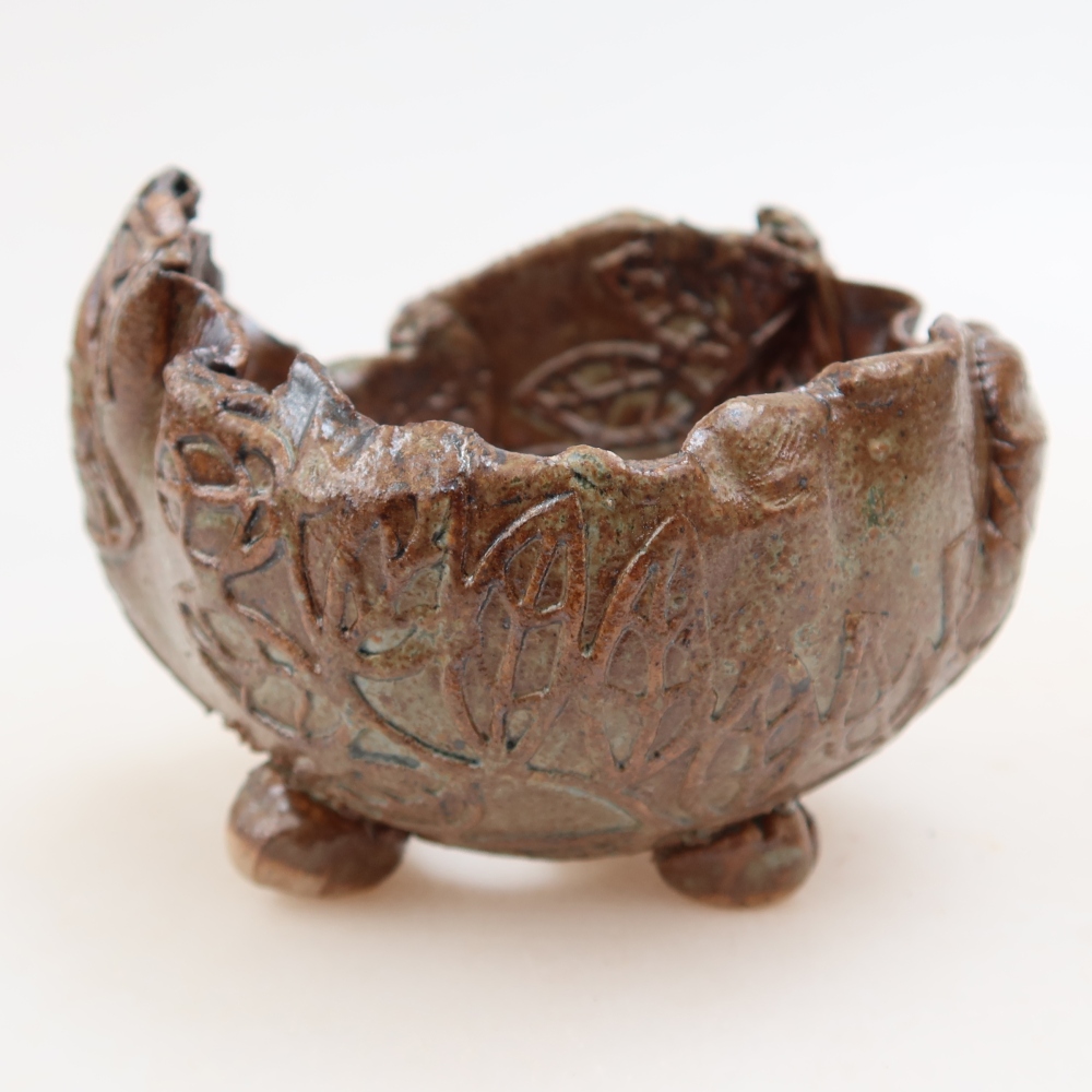 Guscio in ceramica  8,5 x 8,5 x 7 cm, colore verde-marrone