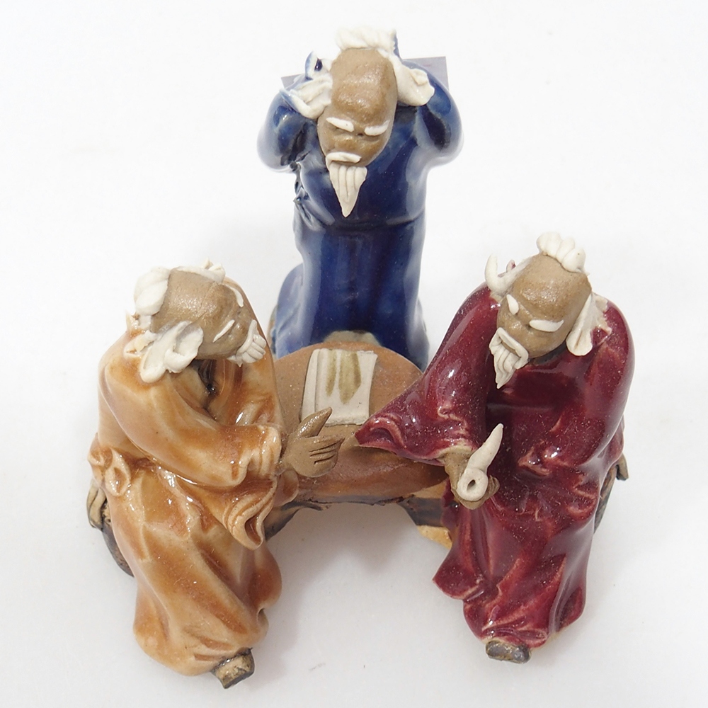 Statuetta in ceramica - Saggi