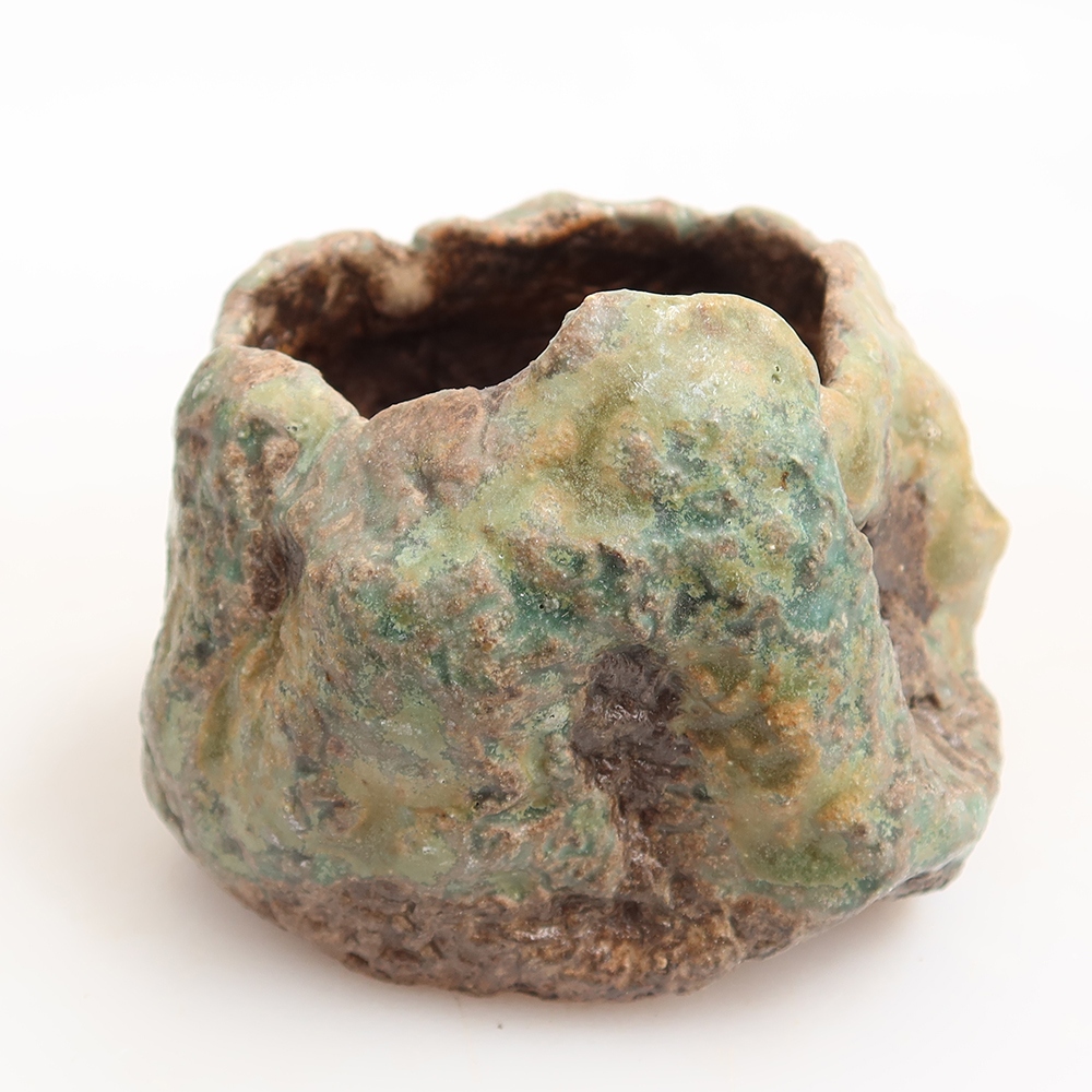 Guscio in ceramica  5,5 x 4,5 x 6 cm , colore verde
