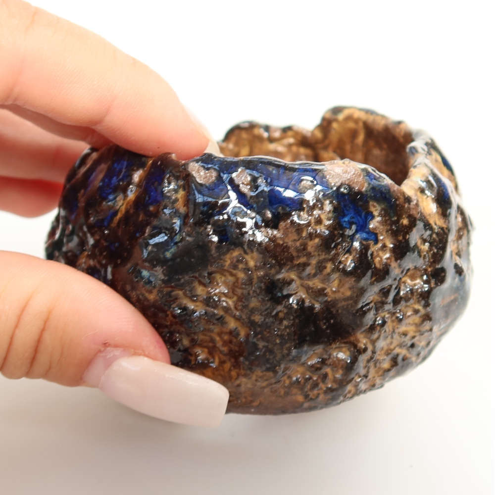 Guscio in ceramica  7 x 7 x 5,5 cm, colore blu-marrone