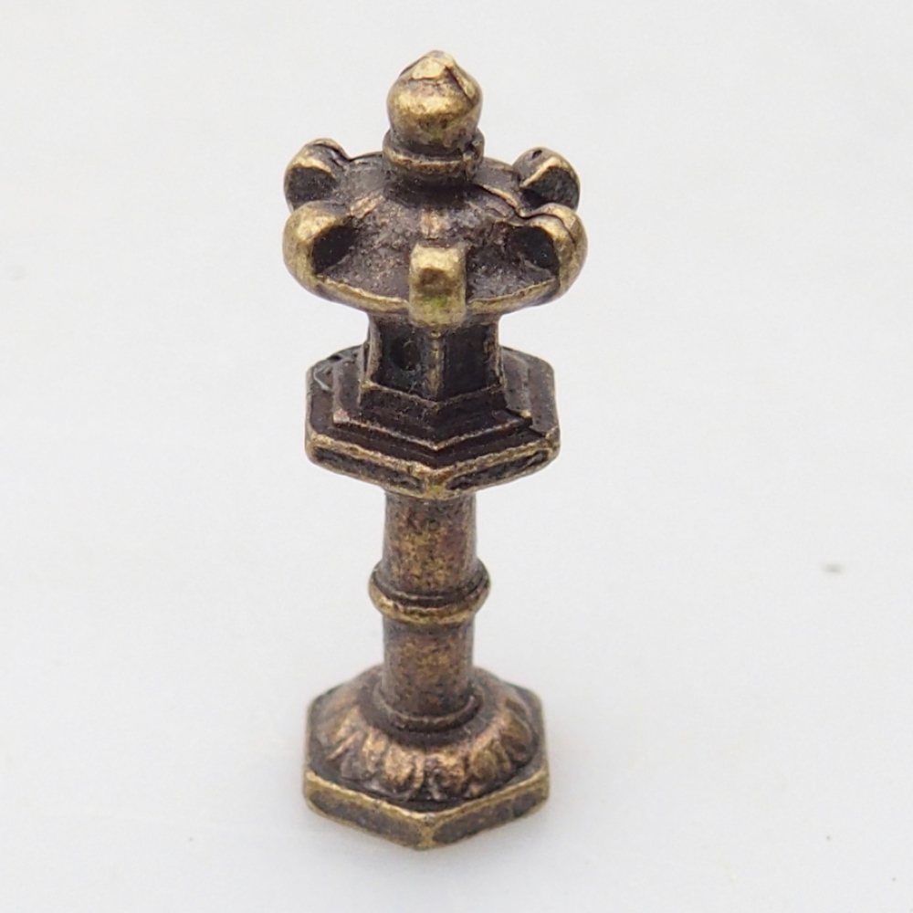 Statuetta in metallo