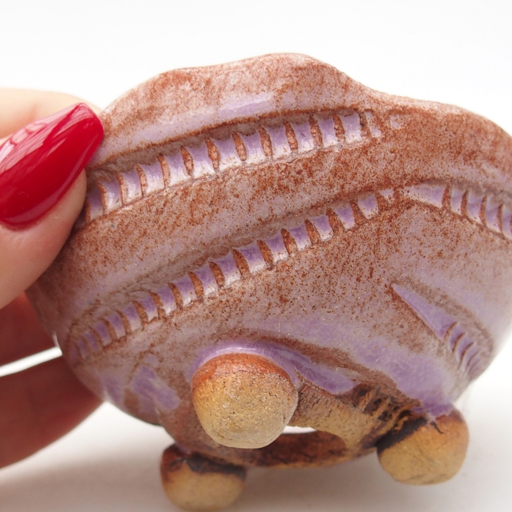 Conchiglia in ceramica 9 x 8,5 x 6,5 cm , colore viola