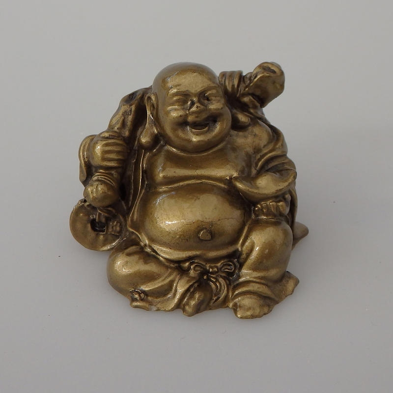 Buddha oro medio