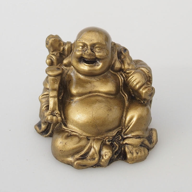 Buddha oro medio