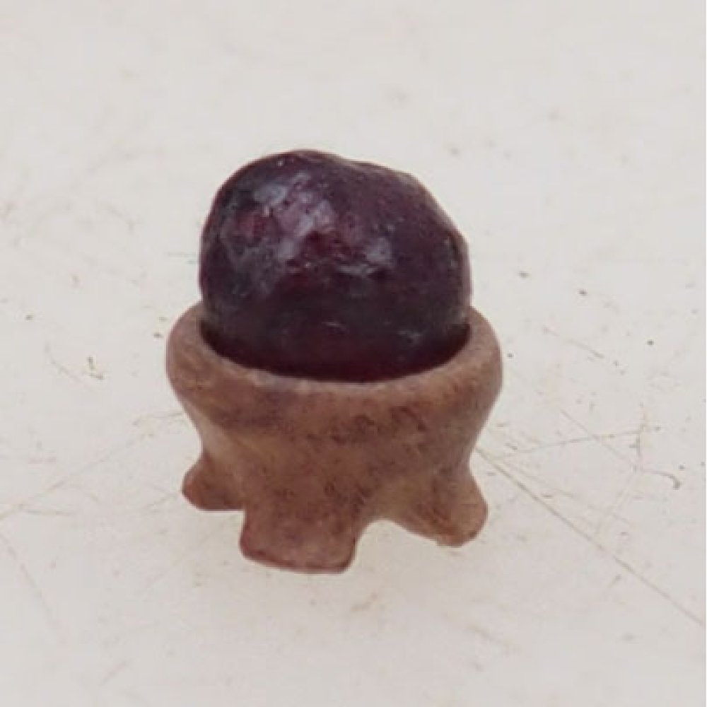 Suiseki - Pietra con DAI (base in legno)