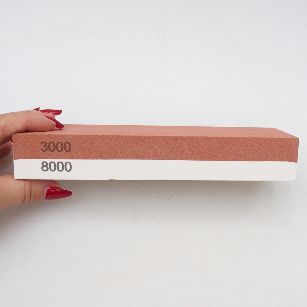 Smerigliatrice per utensili a grana fine