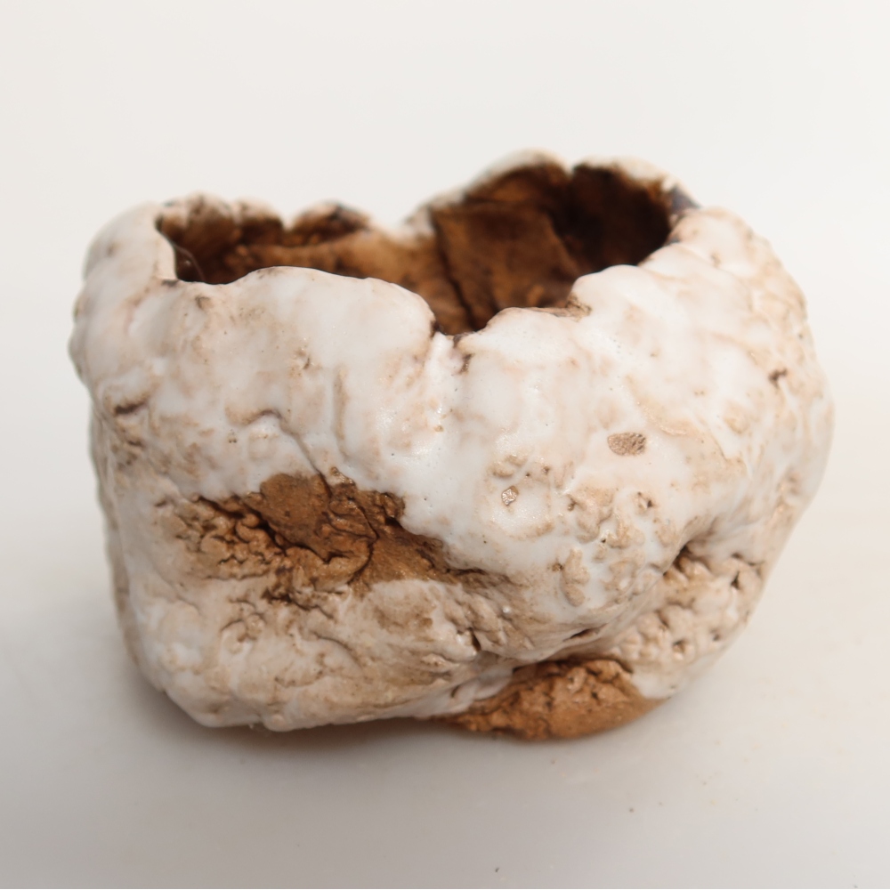 Guscio in ceramica  7,5 x 7 x 6 cm, colore bianco