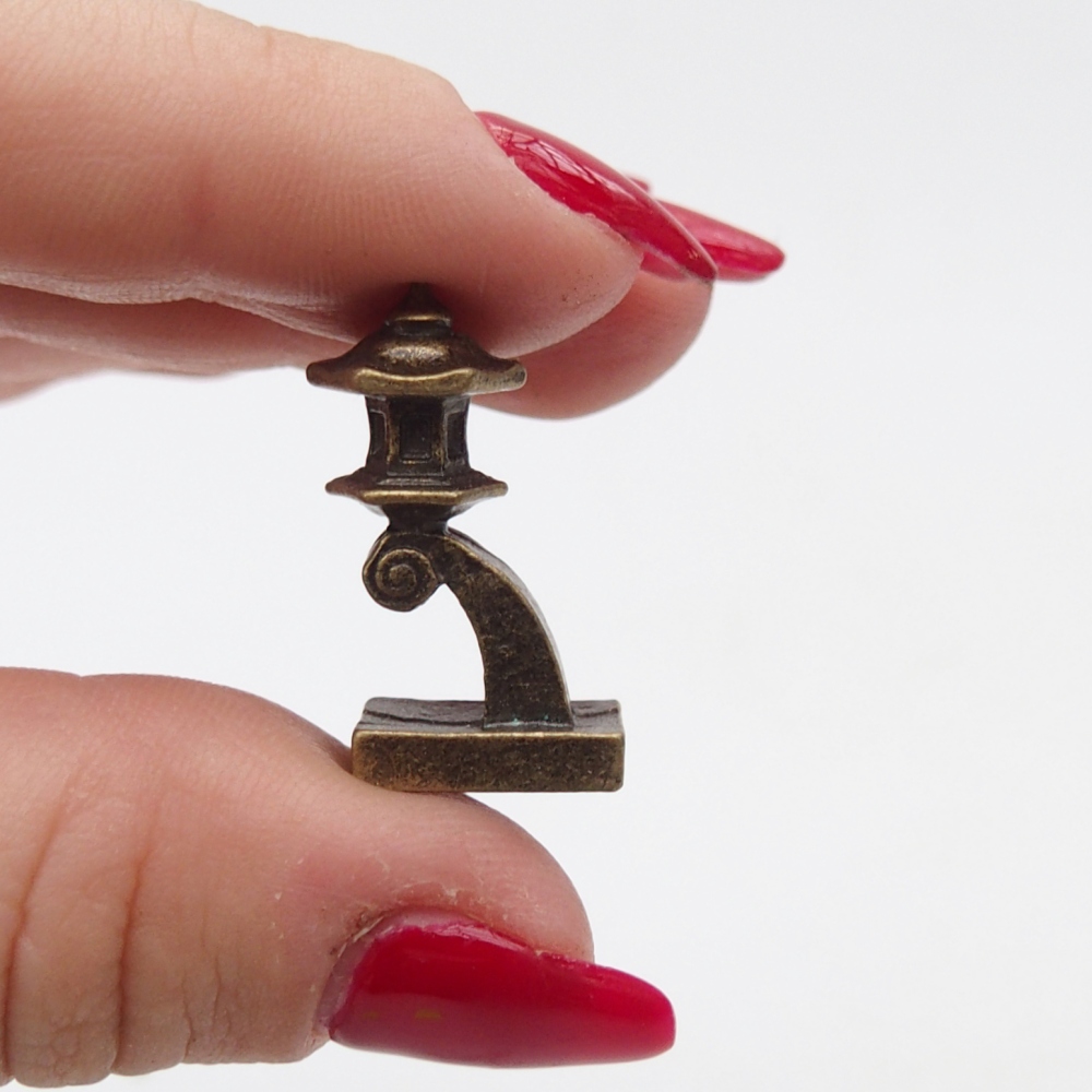 Statuetta in metallo