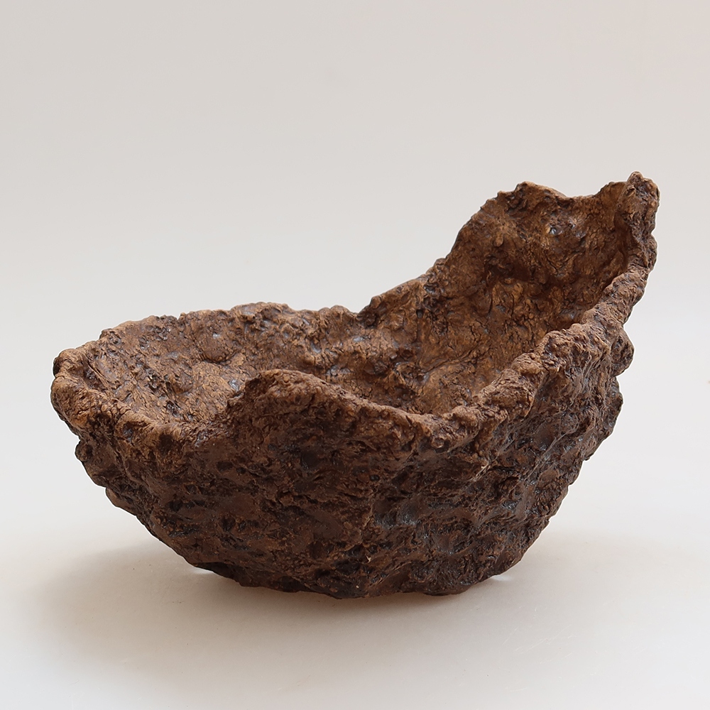 Conchiglia in ceramica 19 x 17 x 13 cm, colore marrone