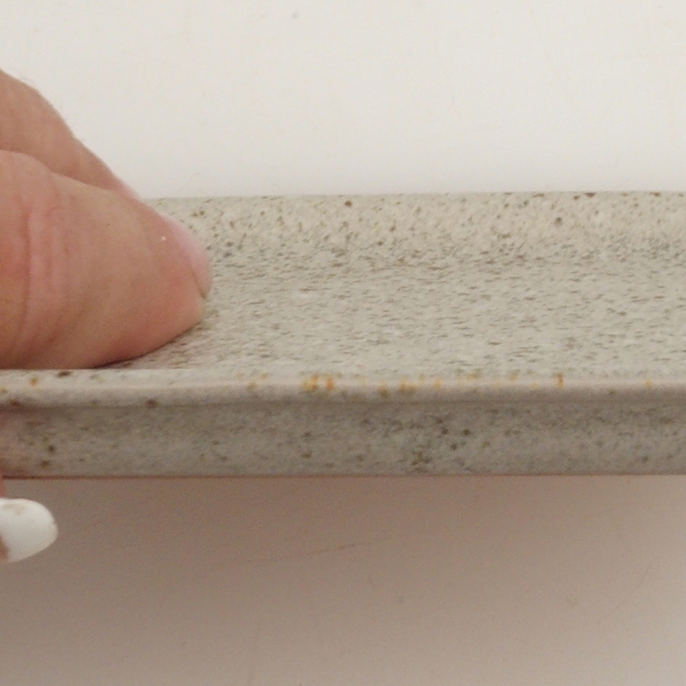 Piattino in ceramica H11 - 11,5 x 9,5 x 1 cm - beige