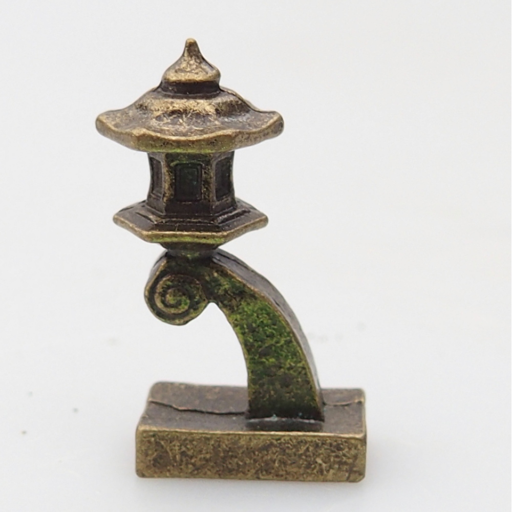 Statuetta in metallo