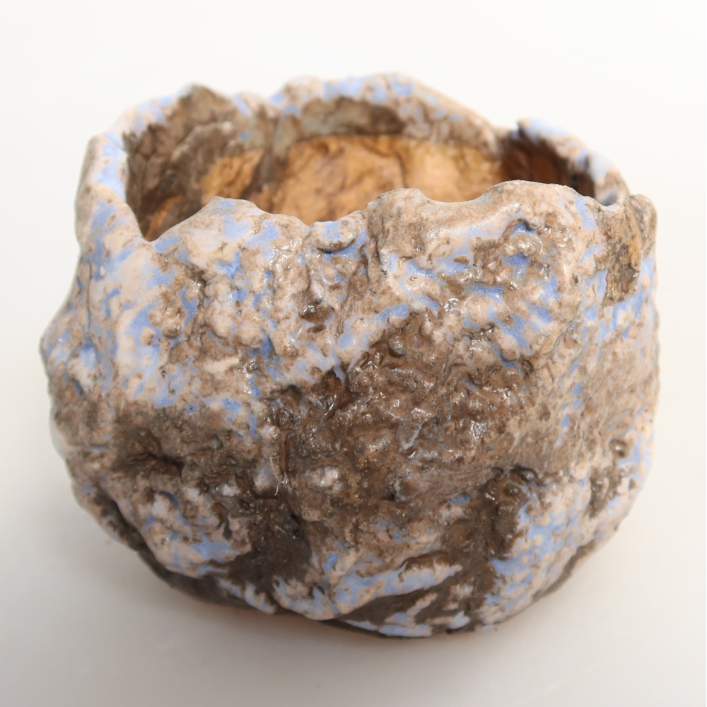 Guscio in ceramica  7 x 7 x 6 cm, colore blu-marrone
