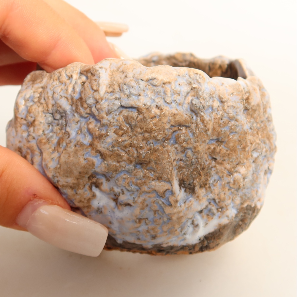 Guscio in ceramica  7,5 x 7 x 6 cm, colore blu-marrone