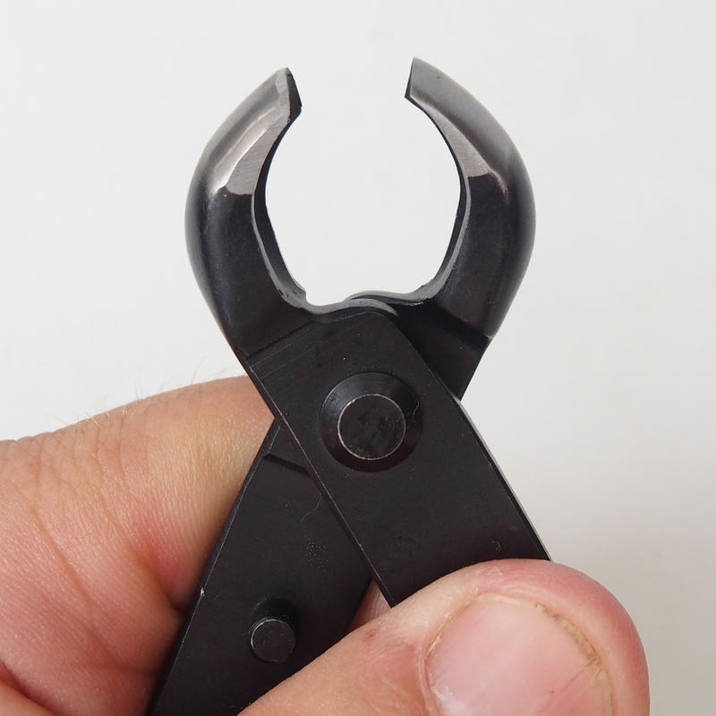 Pinze a becchi concavi 180 mm - carbonio