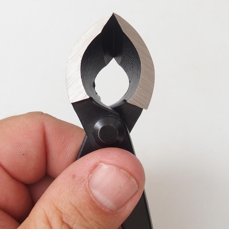 Pinze concave ad angolo 180 mm - carbonio