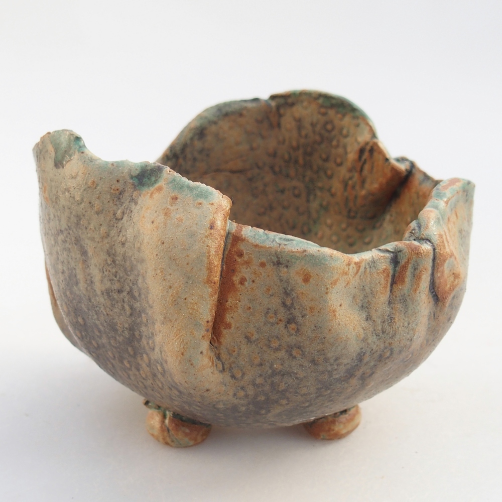 Conchiglia in ceramica 9,5 x 8,5 x 7,5 cm , colore marrone-verde