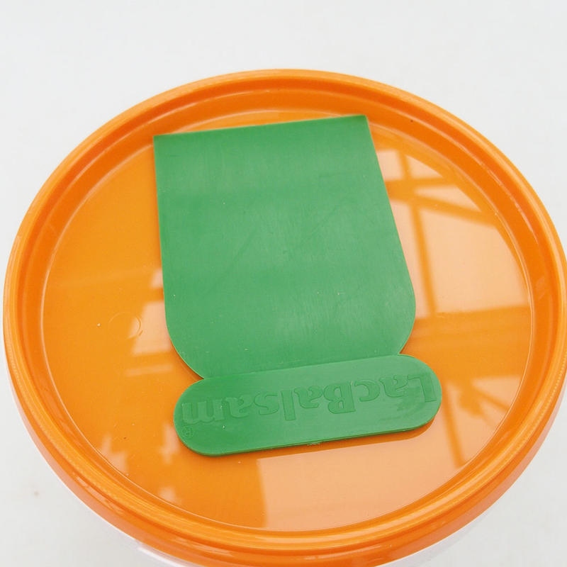 Balsamo LAC 1 kg + spatola