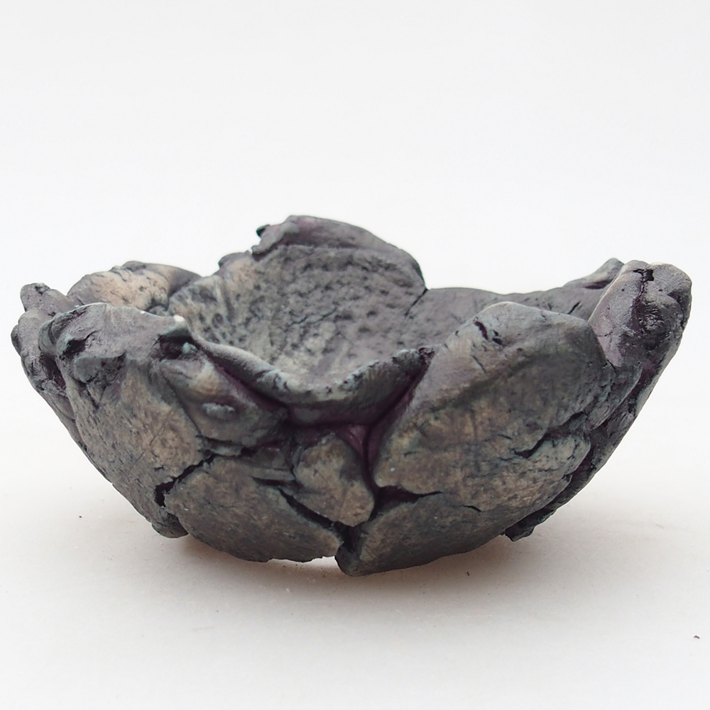 Conchiglia in ceramica 9 x 8,5 x 4,5 cm , colore viola