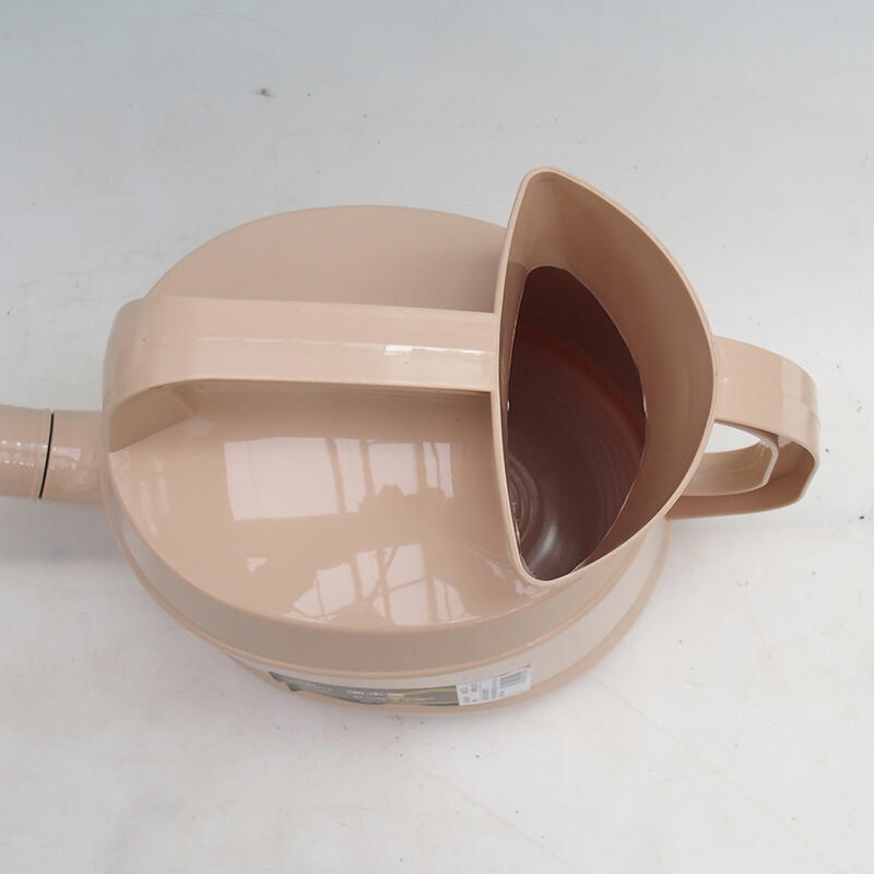 Annaffiatoio in plastica da 4,5 litri Beige