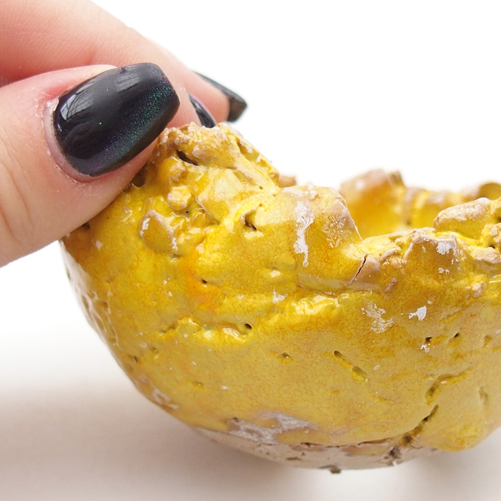 Conchiglia in ceramica 9 x 8,5 x 5,5 cm, colore giallo