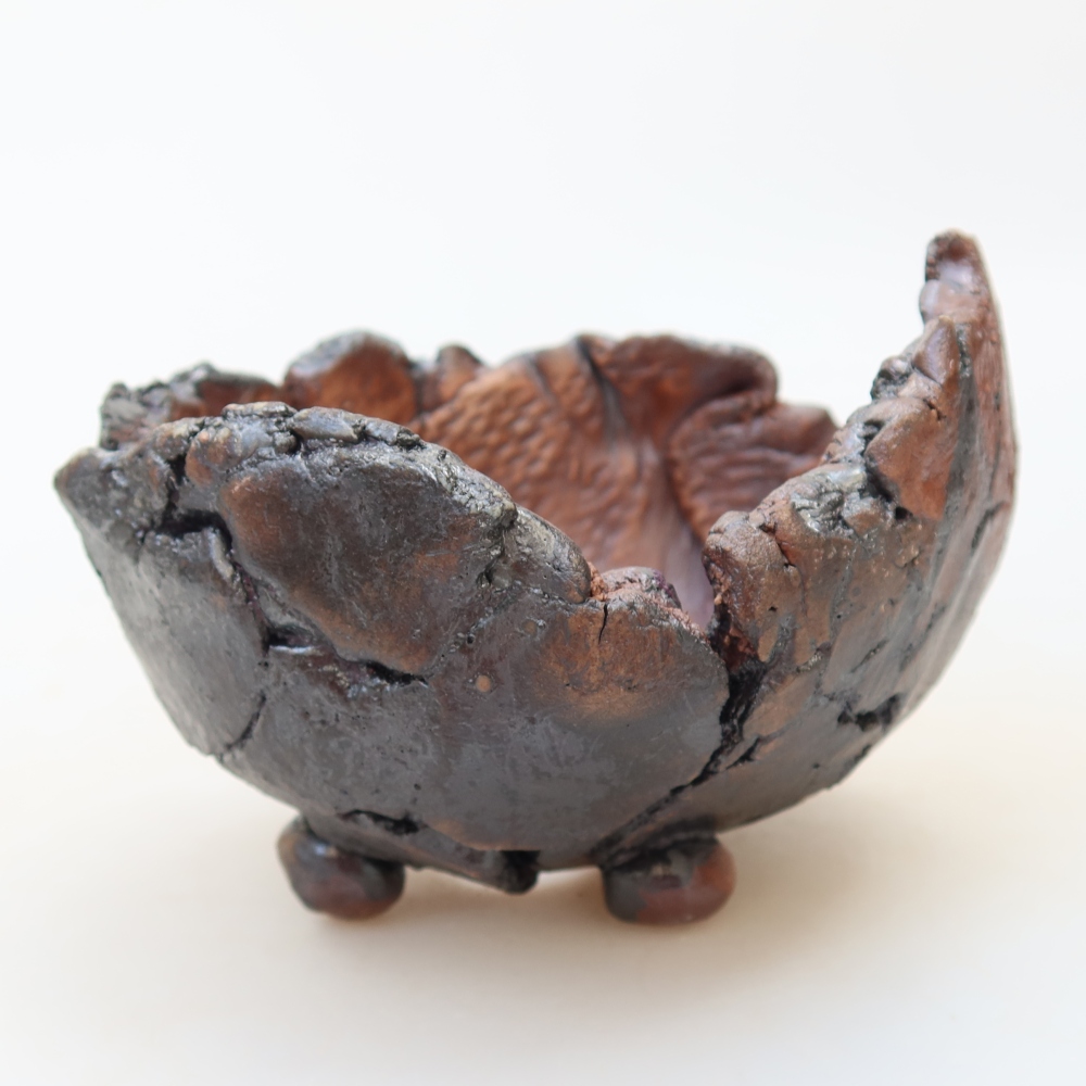 Conchiglia in ceramica  11 x 10 x 7 cm, colore marrone