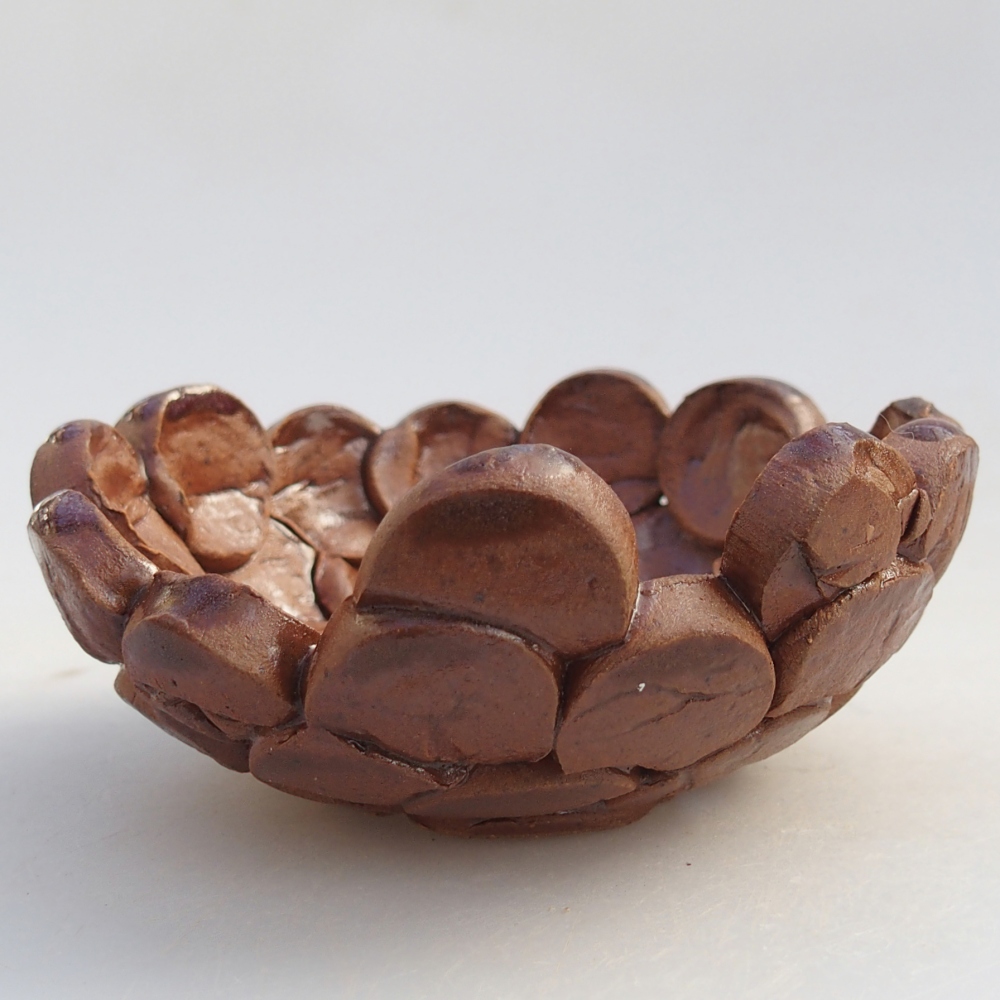 Conchiglia in ceramica 8,5 x 8,5 x 4 cm , colore marrone