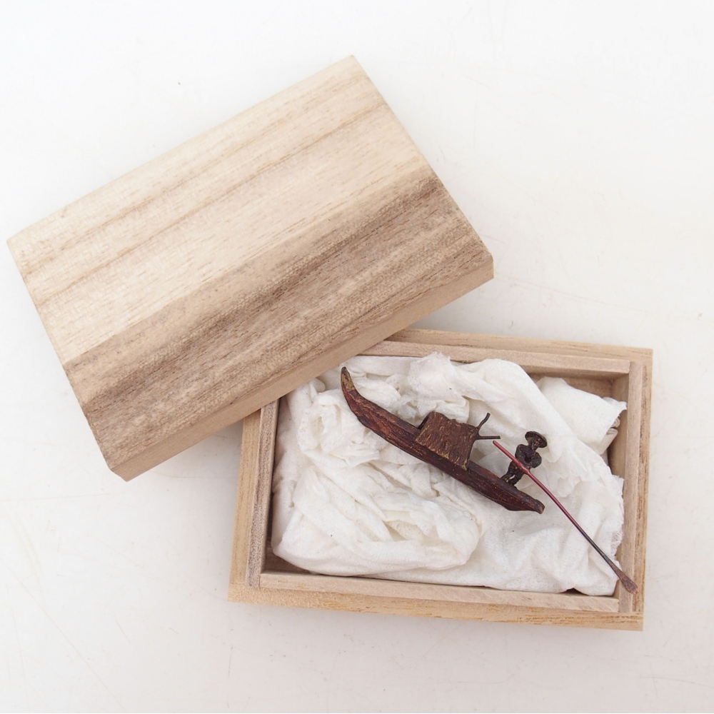 Statuetta in metallo