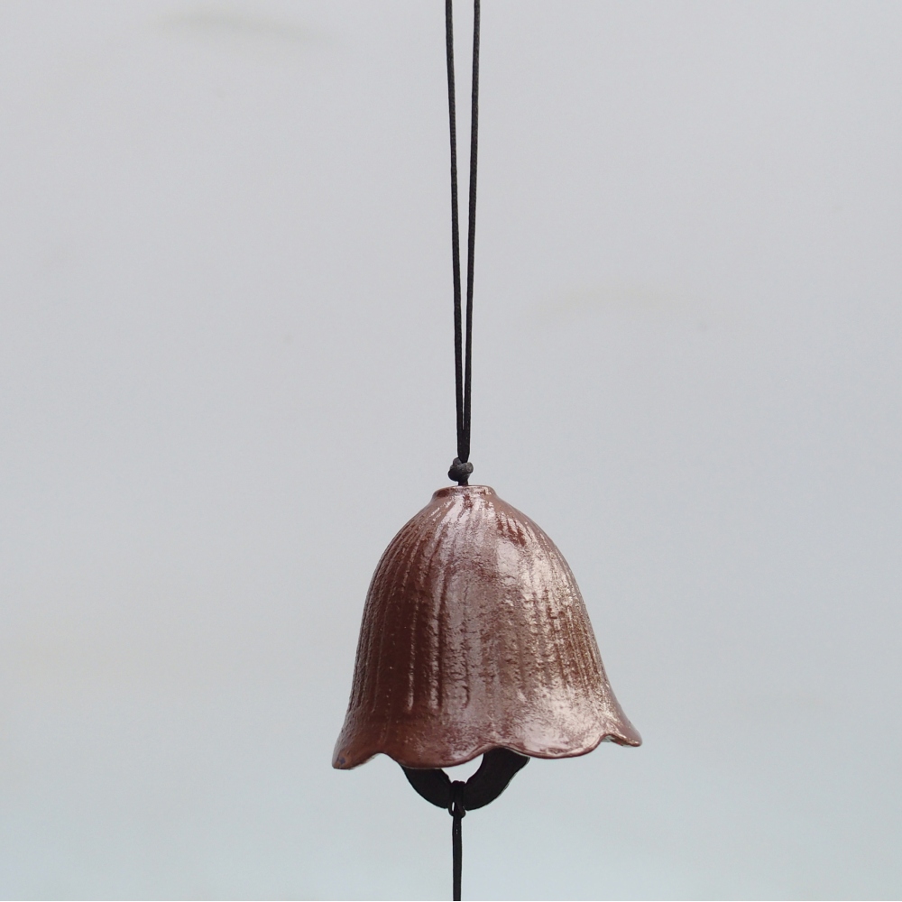 Campana in metallo, colore marrone