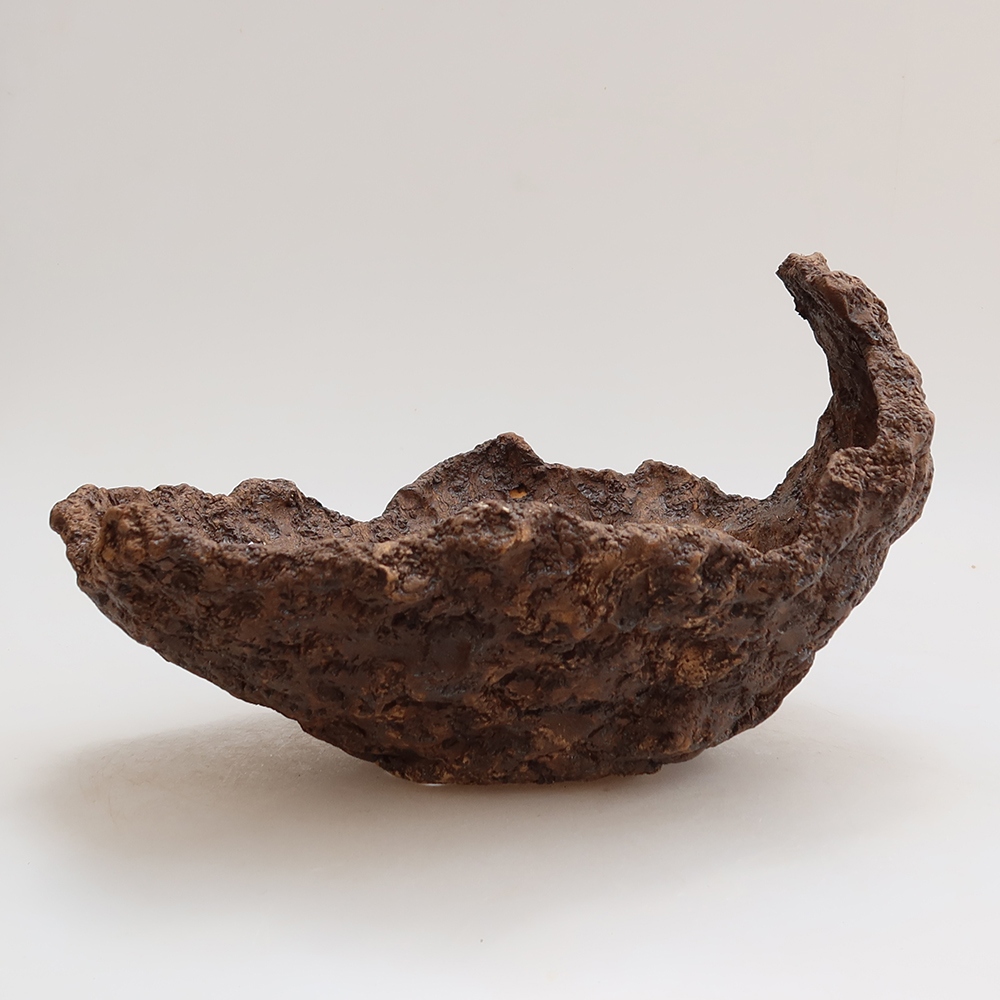 Conchiglia in ceramica 22 x 19 x 16,5 cm, colore marrone